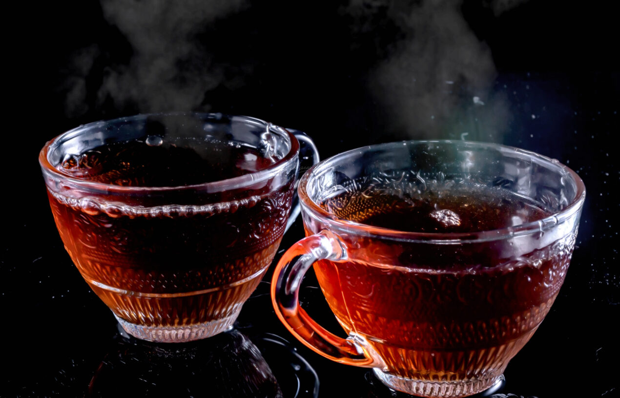 Photographing glass and liquids
